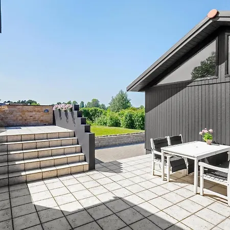Awesome In With House Sea View Casa vacanze