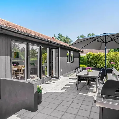Casa vacanze Awesome In With House Sea View Holbæk